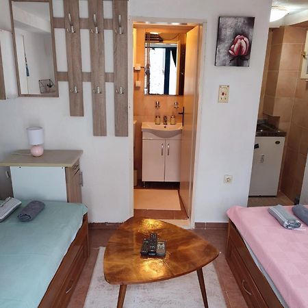 Bay Mola Home Котор Екстер'єр фото