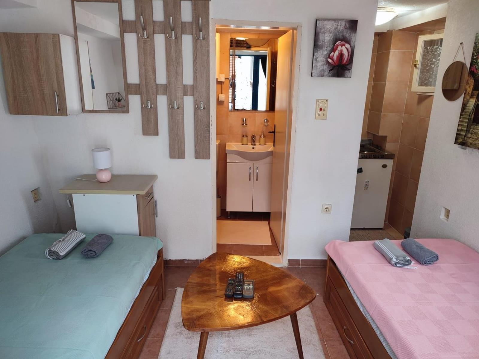 Bay Mola Home Котор Екстер'єр фото